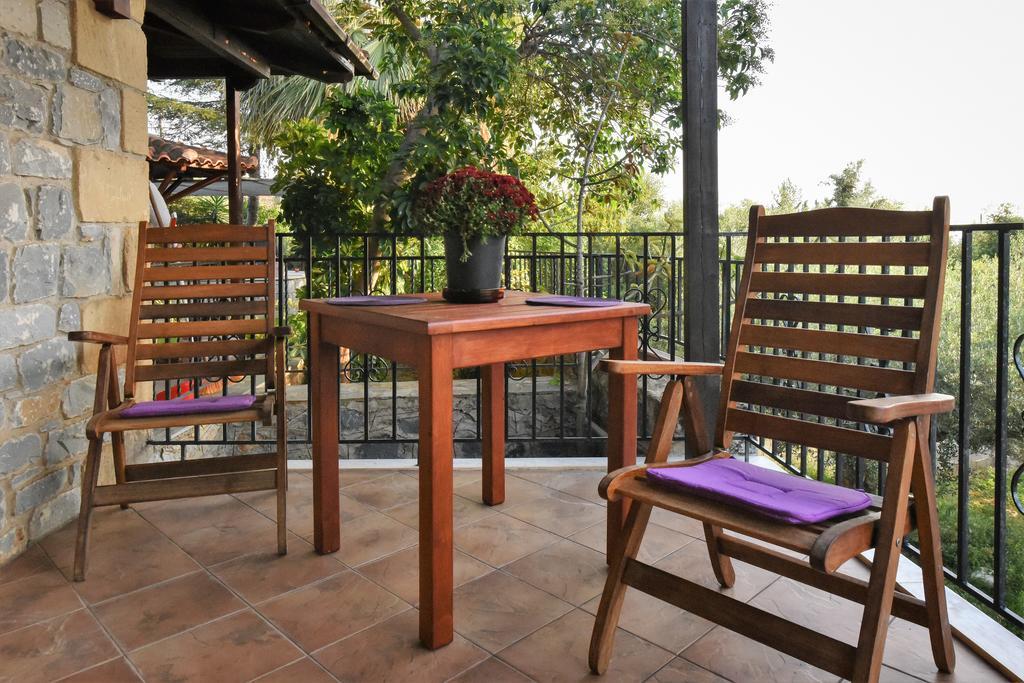 Villa Onar A Stone House With Amazing View 스투파 외부 사진