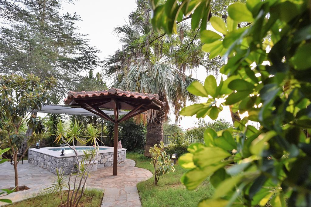Villa Onar A Stone House With Amazing View 스투파 외부 사진