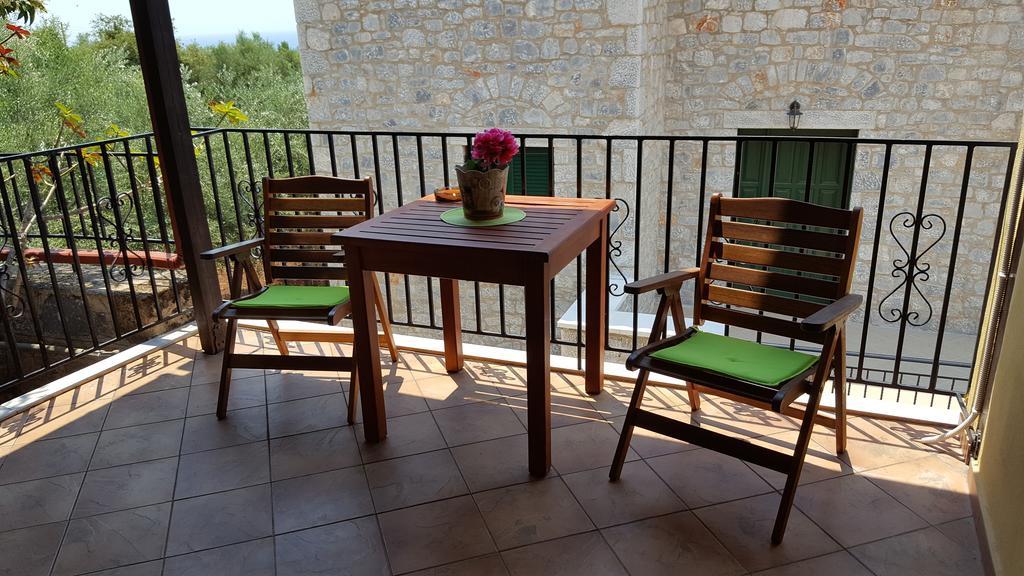 Villa Onar A Stone House With Amazing View 스투파 외부 사진
