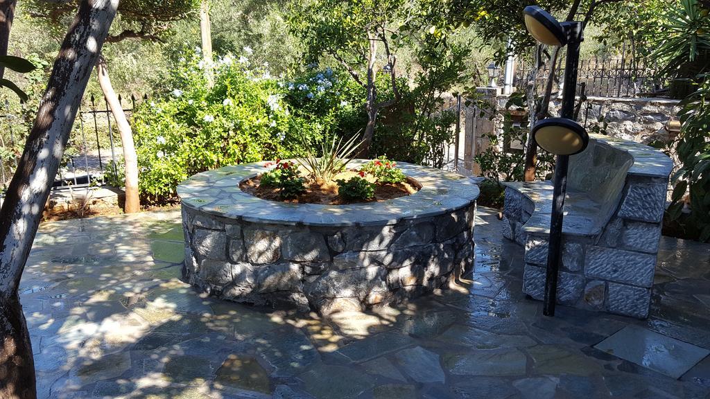 Villa Onar A Stone House With Amazing View 스투파 외부 사진