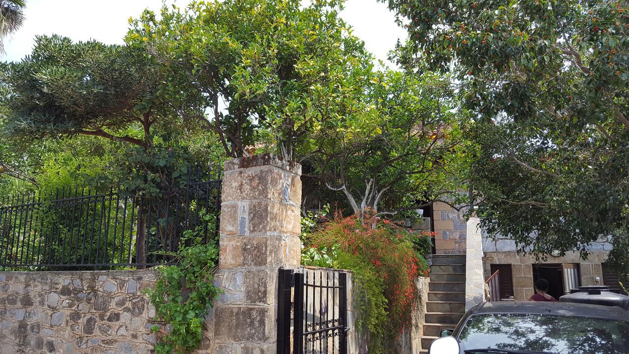 Villa Onar A Stone House With Amazing View 스투파 외부 사진
